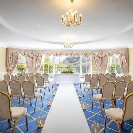 The Glenview & Leisure Club