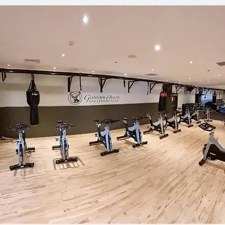 Hotell The Glenview & Leisure Club