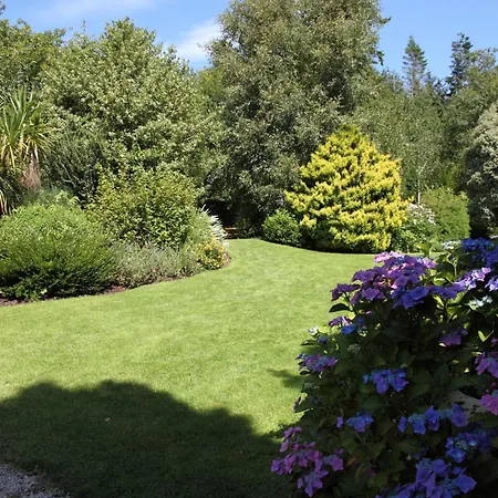 The Glenview & Leisure Club