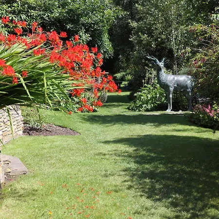 The Glenview & Leisure Club