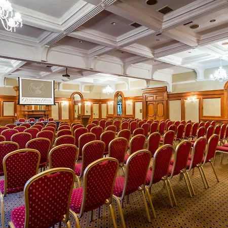 מלון The Glenview & Leisure Club 4*