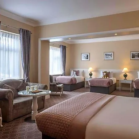 فندق The Glenview & Leisure Club 4*
