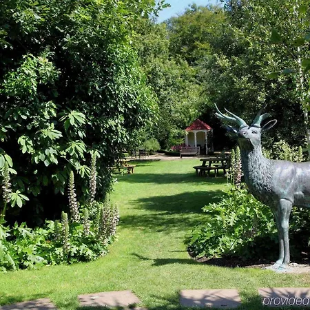 The Glenview & Leisure Club Отель