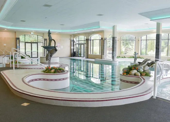 The Glenview & Leisure Club Отель