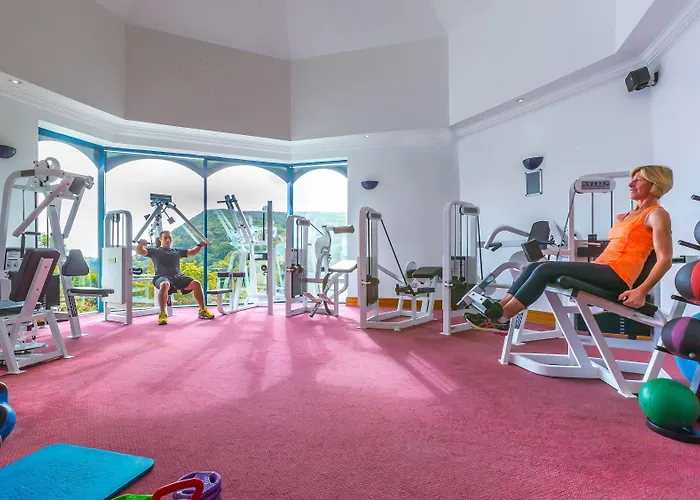 Отель The Glenview & Leisure Club Ньютаун-Маунт-Кеннеди