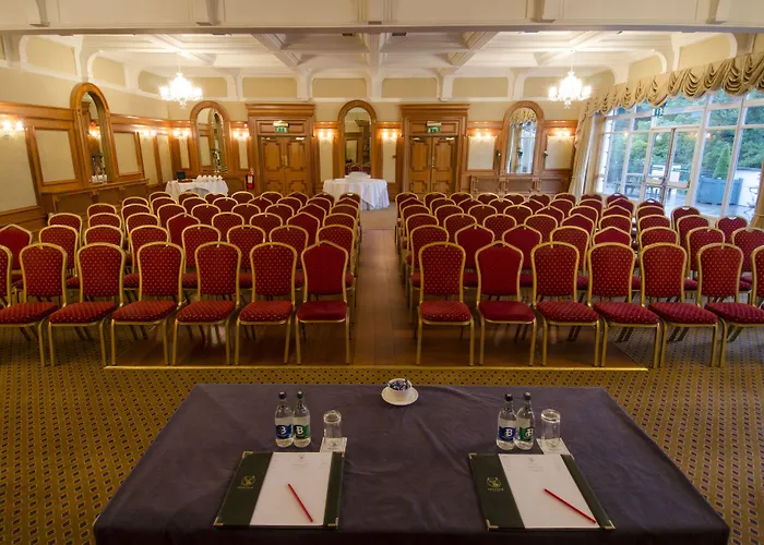 The Glenview & Leisure Club Отель