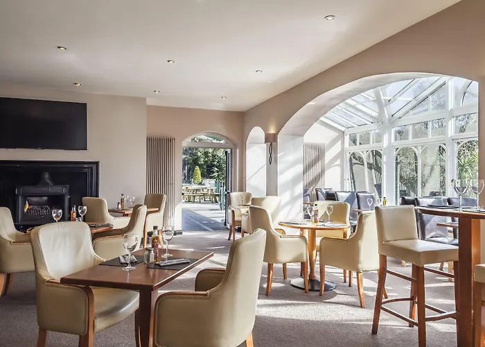 The Glenview & Leisure Club 4*