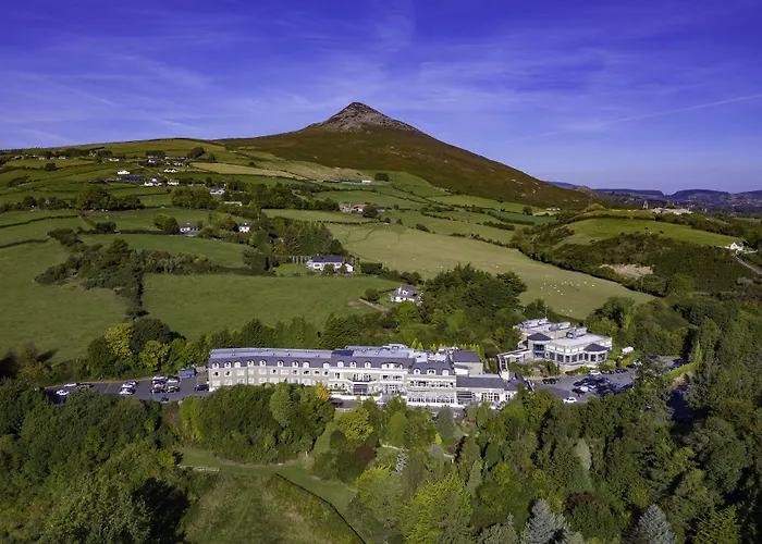 Отель The Glenview & Leisure Club 4*