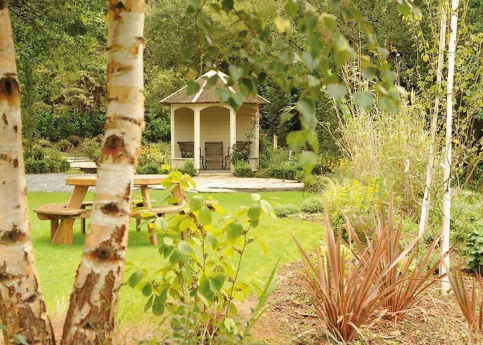 The Glenview & Leisure Club Отель